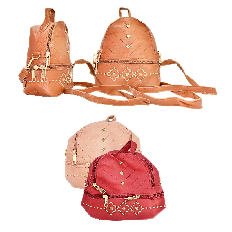 Mini Mochila Con Perlas En Forma De Triangulo Y Perla Al Centro